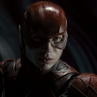 “闪电侠”埃兹拉·米勒将不再参与DC未来项目